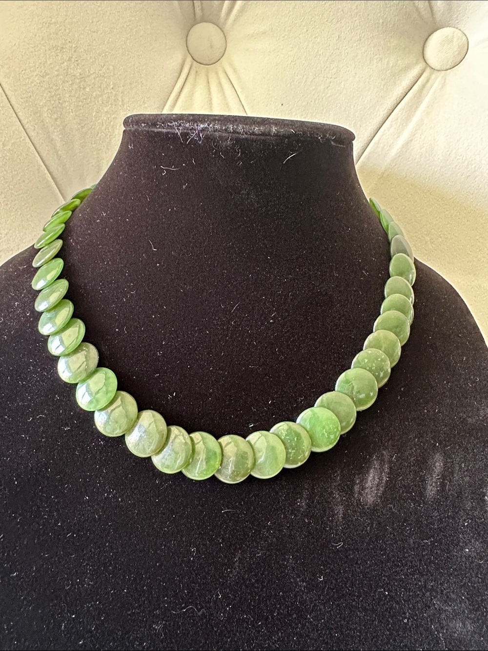 Green Stone Jade Bead Necklace - Women Jewelry